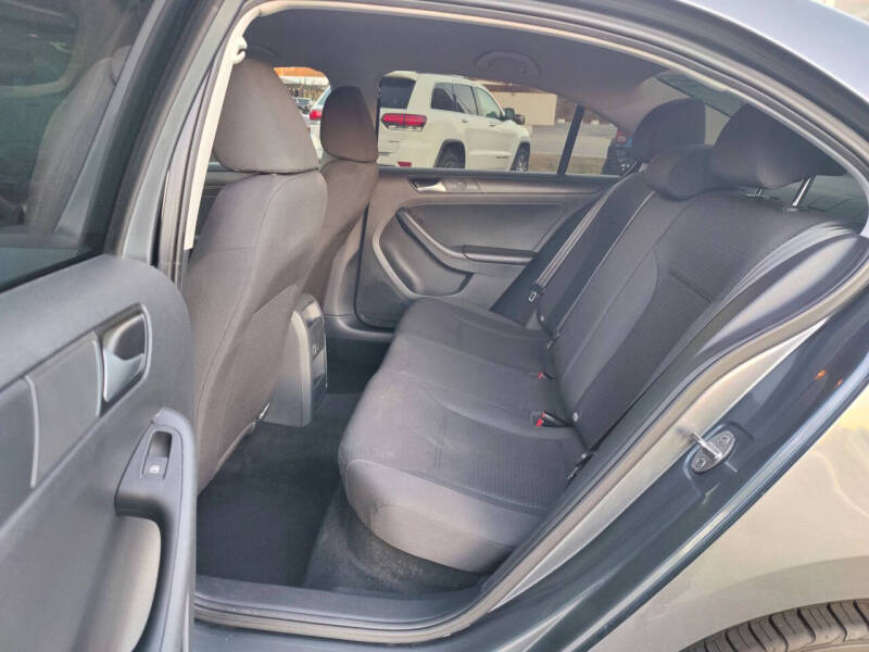 2016 Volkswagen Jetta