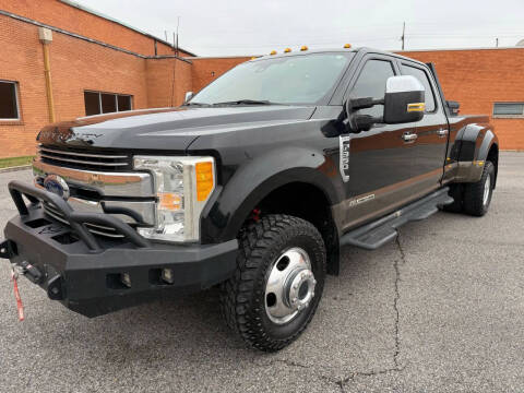 2017 Ford F-350 Super Duty Lariat