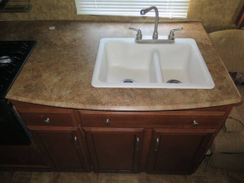 2013 Forest River Coachmen Freedom