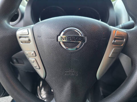 2016 Nissan Versa 1.6 SV