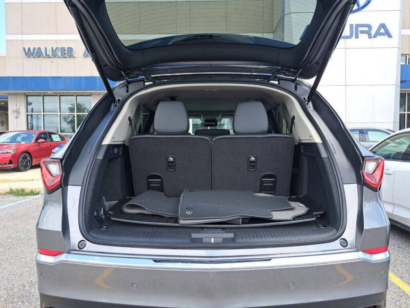 2026 Acura MDX w/Tech