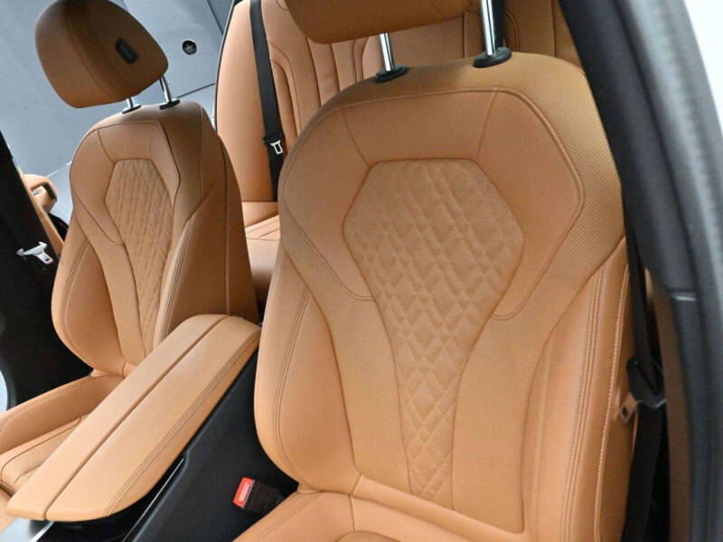 2023 BMW 5 Series 540i