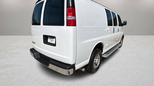 2024 Chevrolet Express 2500