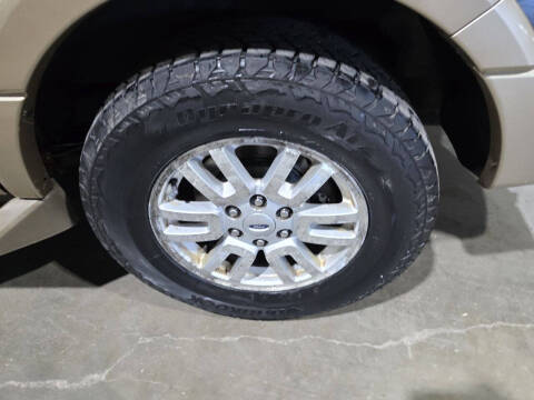 2012 Ford Expedition XLT