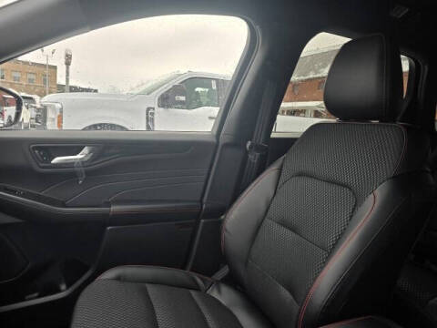 2026 Ford Escape Hybrid ST-Line Select