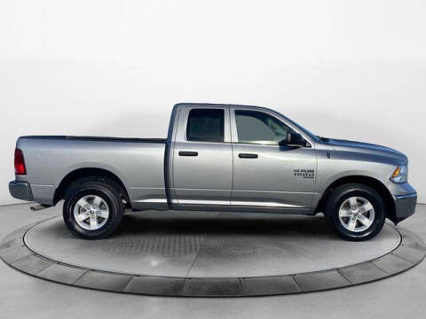 2024 RAM 1500 Classic SLT