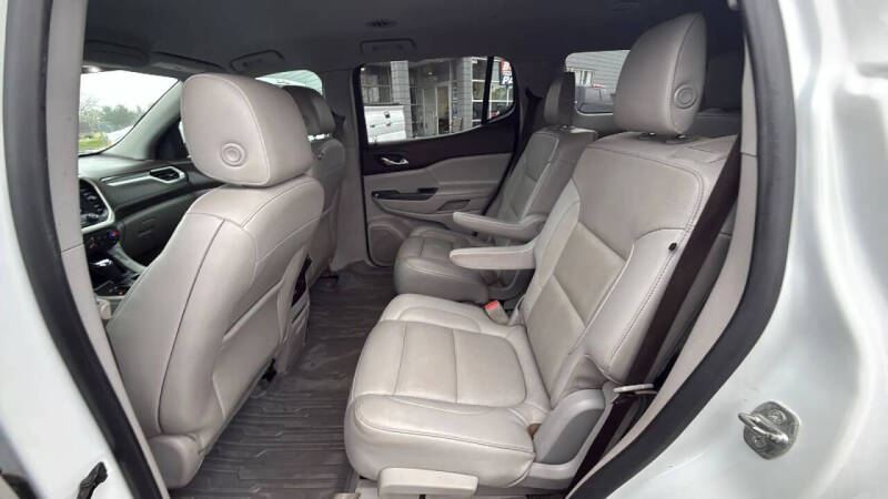 2019 GMC Acadia SLT-1