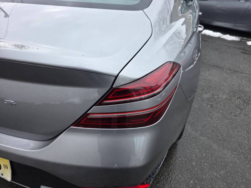 2025 Genesis G70