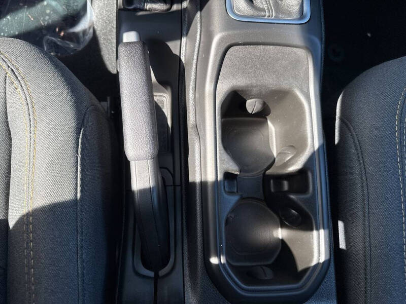 2024 Jeep Gladiator Sport