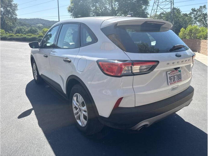 2022 Ford Escape S