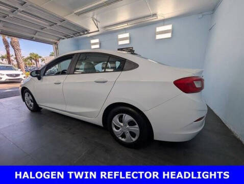 2017 Chevrolet Cruze LS Auto