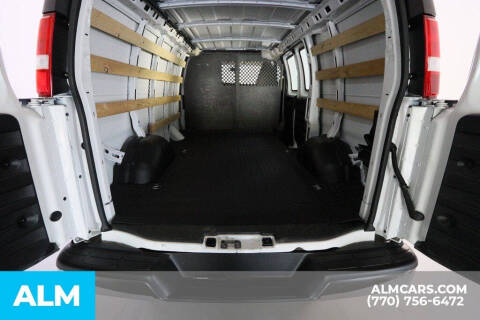 2022 GMC Savana 2500