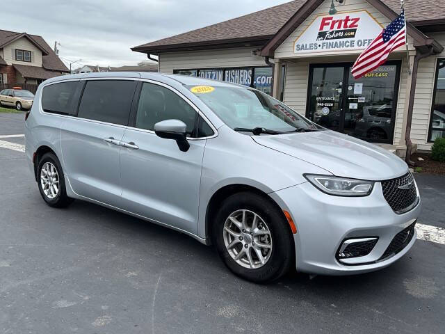 2023 Chrysler Pacifica Touring