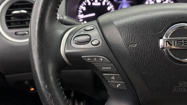 2019 Nissan Pathfinder SL