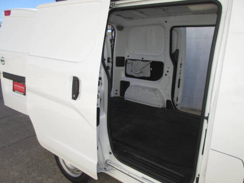 2014 Nissan NV200