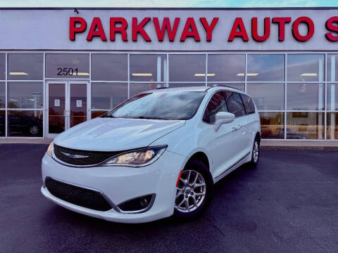 2020 Chrysler Pacifica Touring L