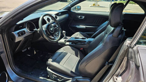 2023 Ford Mustang EcoBoost Premium