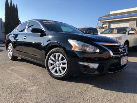 2014 Nissan Altima for sale at Cars 2 Go in Clovis CA