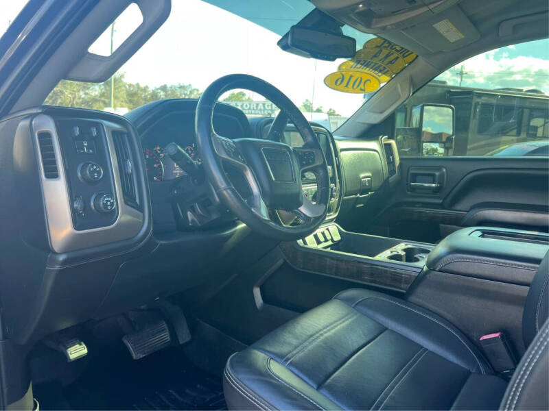 2016 GMC Sierra 2500HD Denali