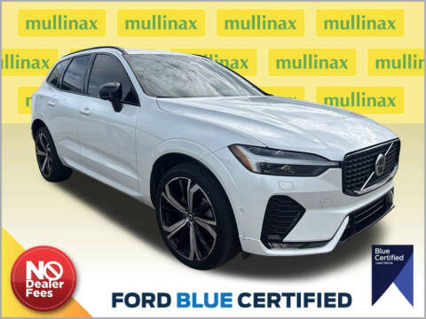 2023 Volvo XC60 B6 Ultimate Dark Theme