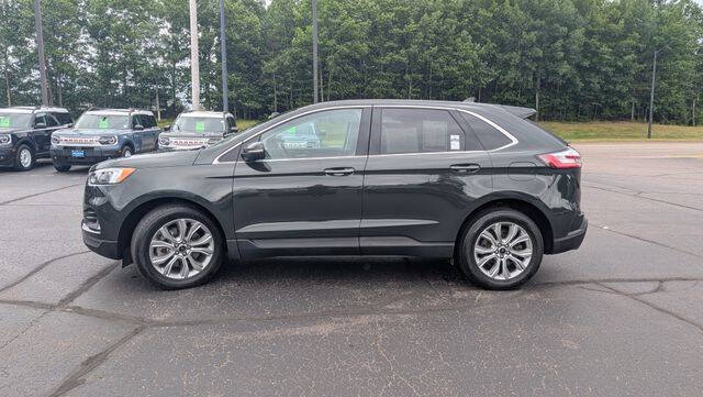 2023 Ford Edge Titanium
