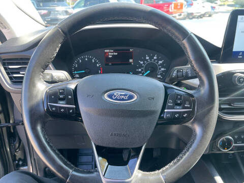 2022 Ford Escape SEL