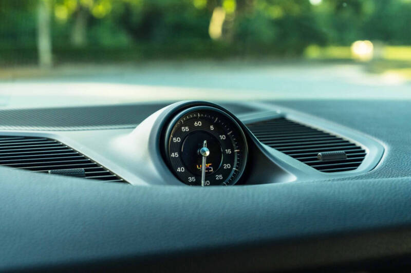 2024 Porsche Cayenne S Coupe