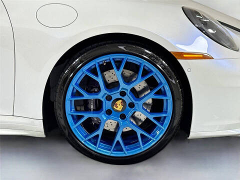 2025 Porsche 911 Carrera