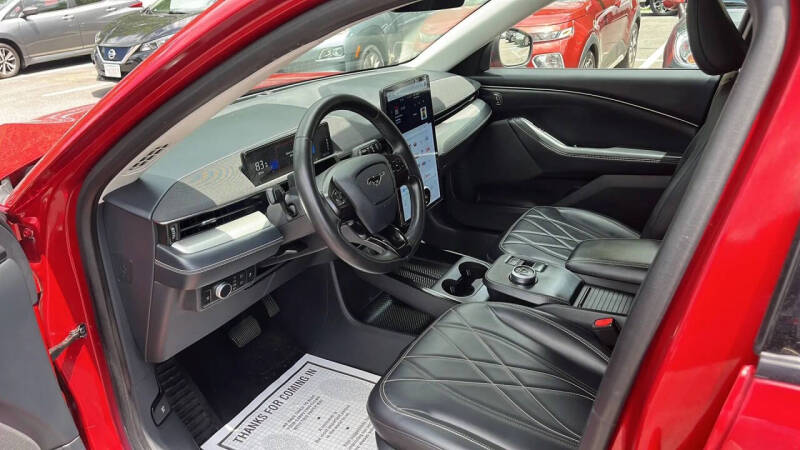 2021 Ford Mustang Mach-E Select
