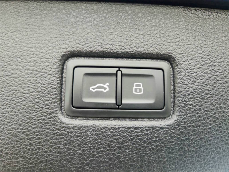 2021 Audi Q7 quattro Premium 45 TFSI