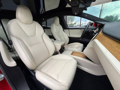2020 Tesla Model S