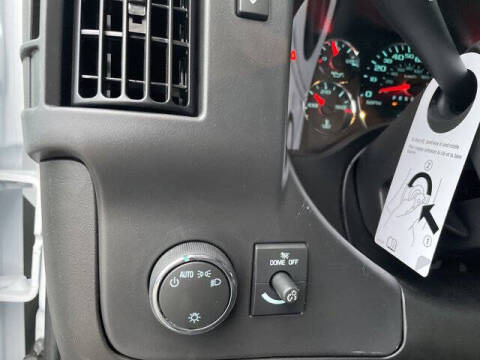 2025 Chevrolet Express 2500