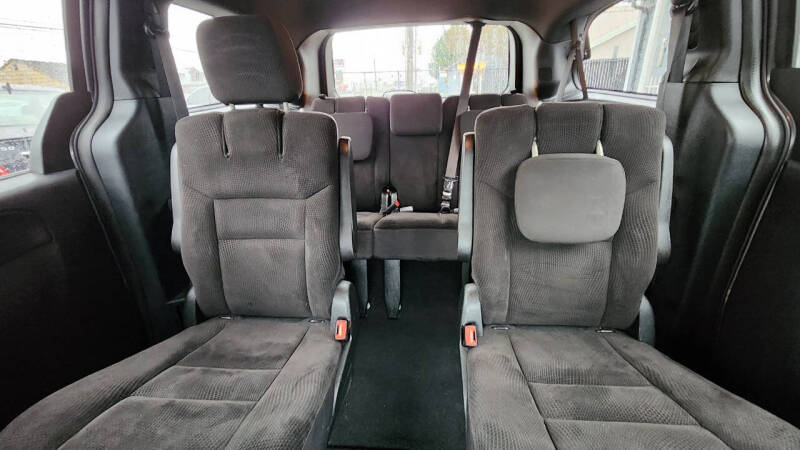 2018 Dodge Grand Caravan SE Plus