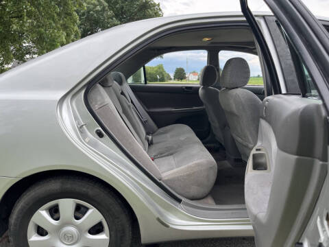 2002 Toyota Camry LE