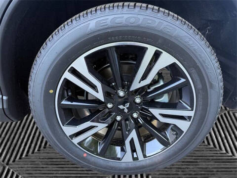 2026 Mitsubishi Eclipse Cross SE