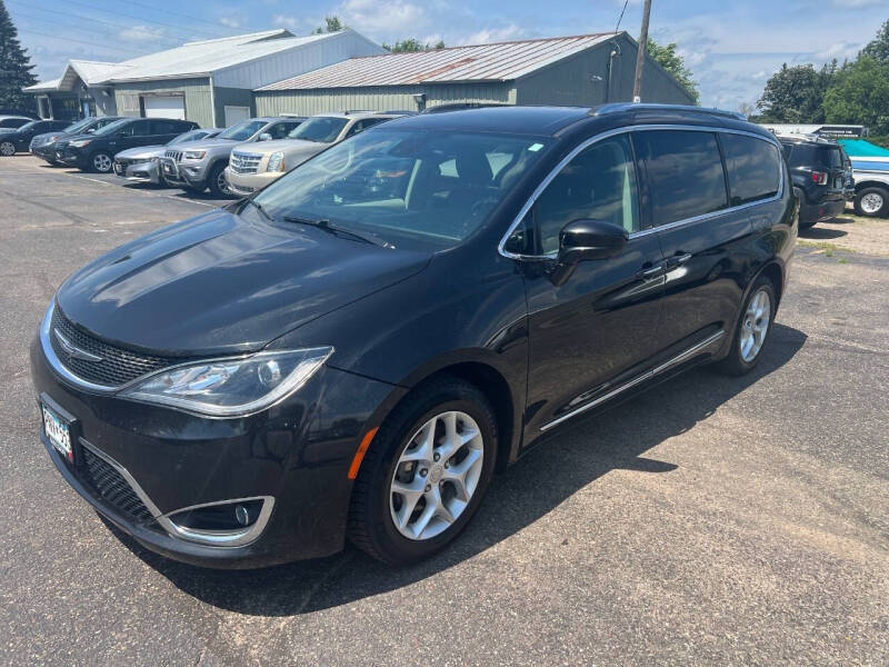 2018 Chrysler Pacifica Touring L Plus
