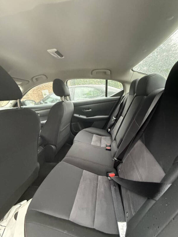 2025 Nissan Sentra SR