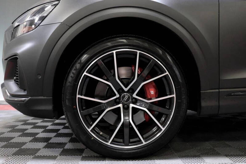 2023 Audi SQ8 4.0T quattro Prestige