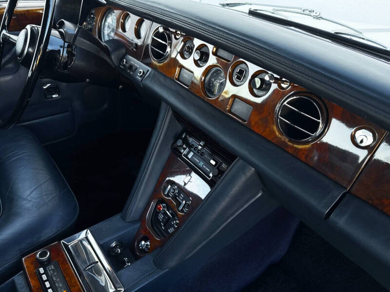1976 Rolls-Royce Silver Shadow