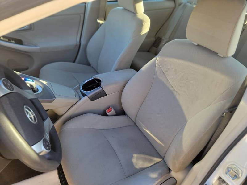 2014 Toyota Prius Five