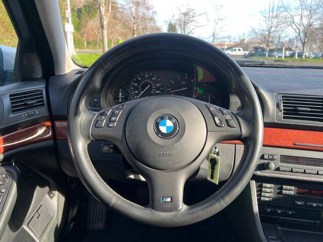 2002 BMW 5 Series 525i