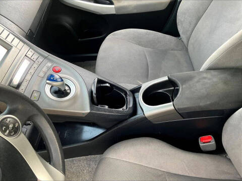 2015 Toyota Prius Two