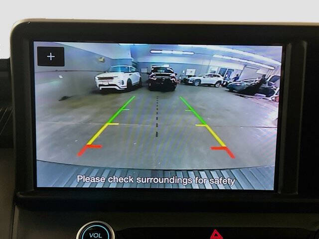 2023 Ford Maverick XL