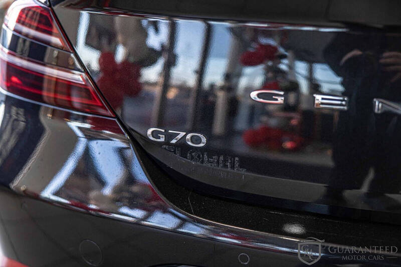 2023 Genesis G70