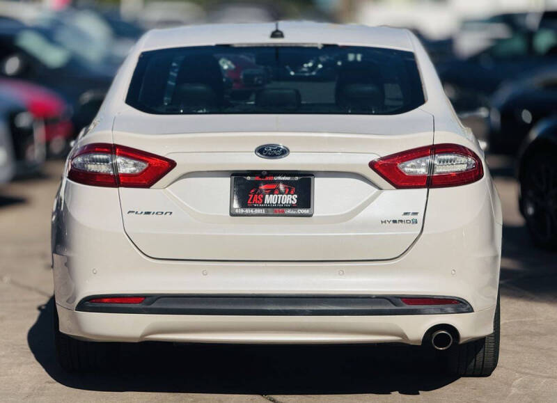 2016 Ford Fusion Hybrid SE