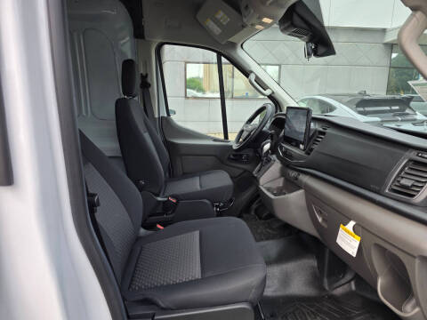2026 Ford Transit 250