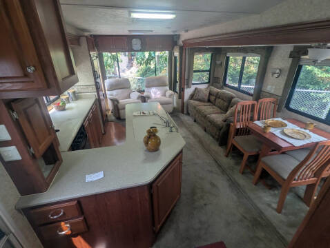 2005 Alpenlite Medinah 32RLT / 32ft