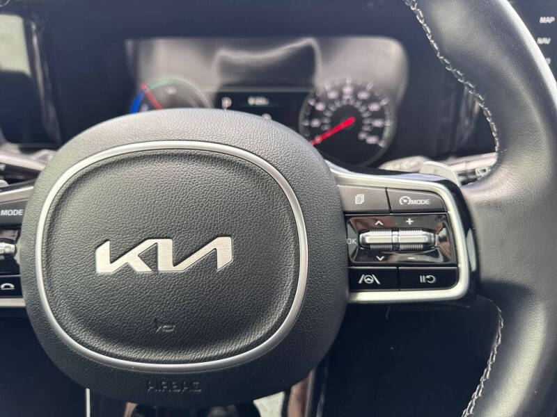 2022 Kia Sorento Hybrid S