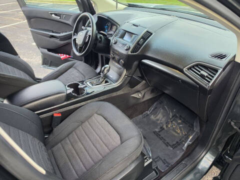 2015 Ford Edge SE