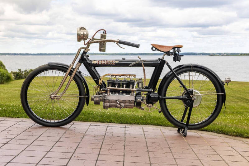 1911 Pierce 4 Cylinder Engine No. 394